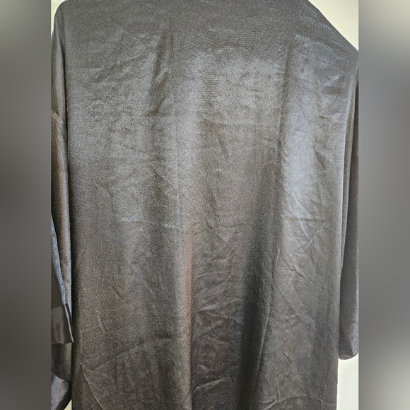 Victoria's Secret Black Satin Robe with short sleeves sexy lingerie size M / L - Picture 5 of 5